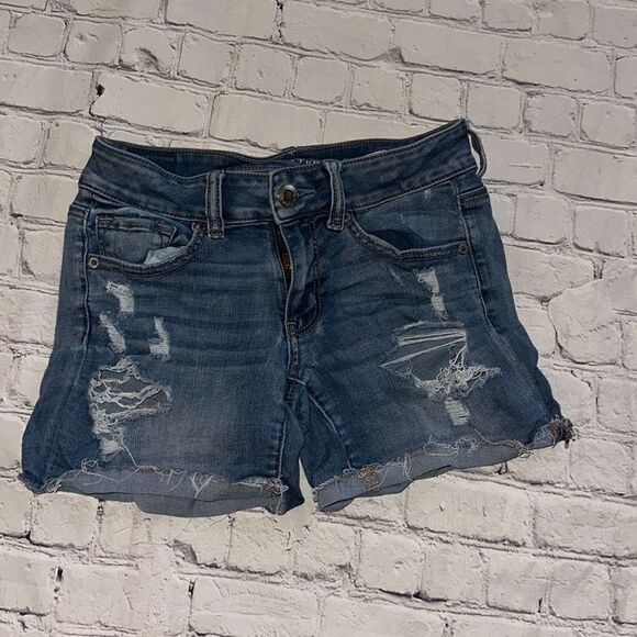 Abercrombie Midi Denim Shorts - Picture 1 of 6